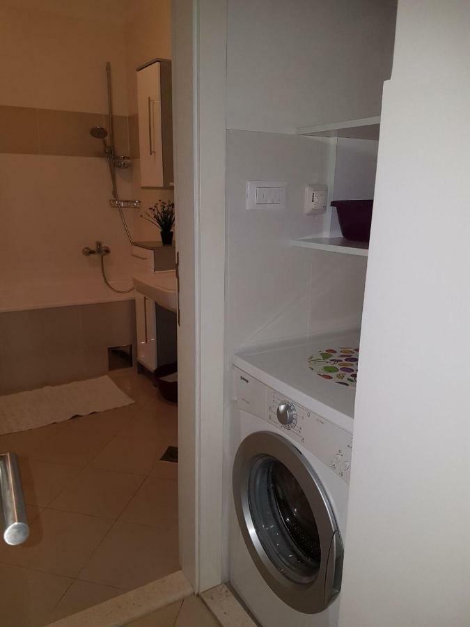 Apartment Maslina Спліт Екстер'єр фото
